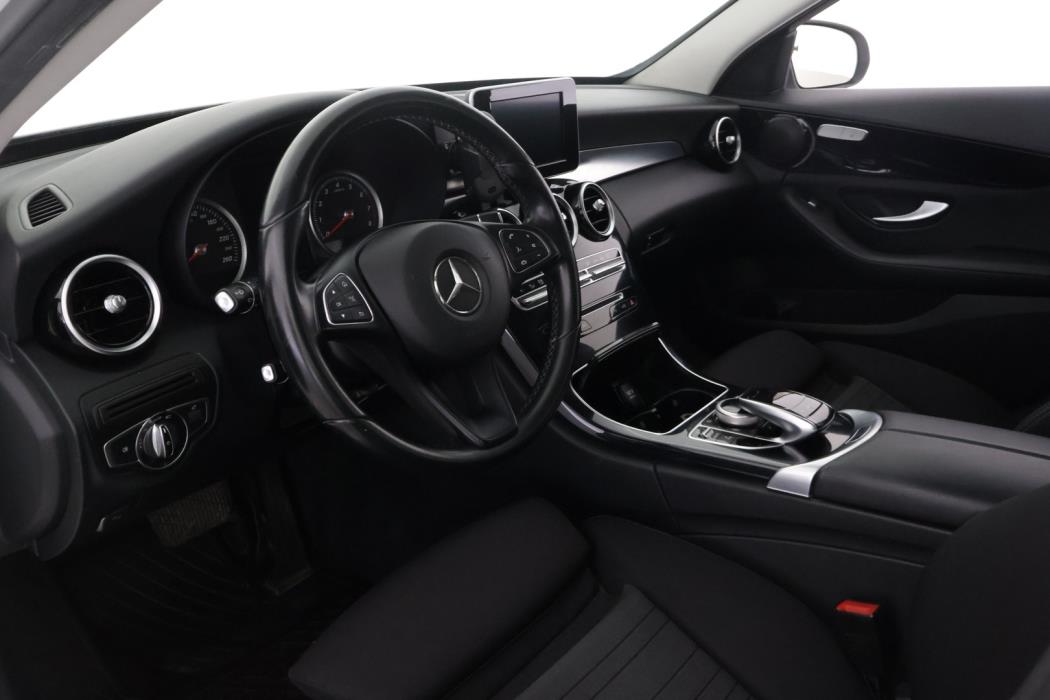 MERCEDES-BENZ C 2015
