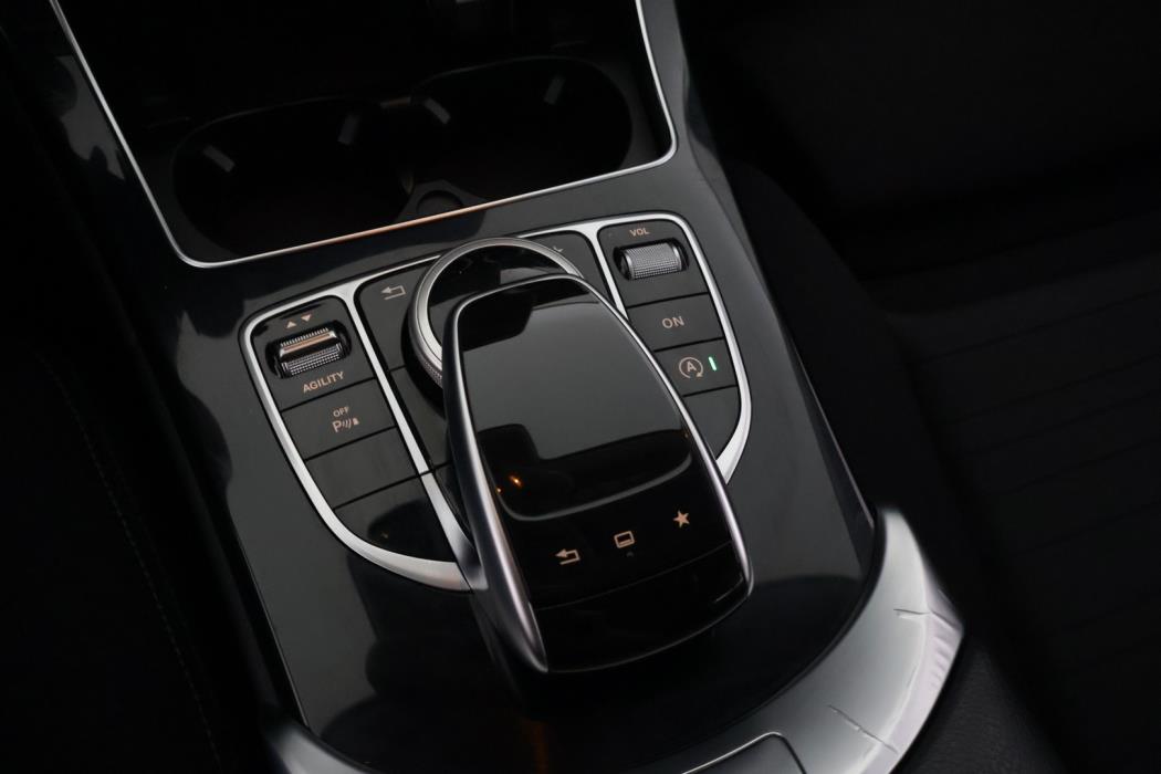 MERCEDES-BENZ C 2015