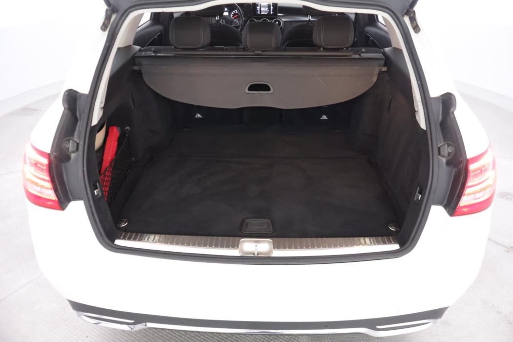 MERCEDES-BENZ C 2015