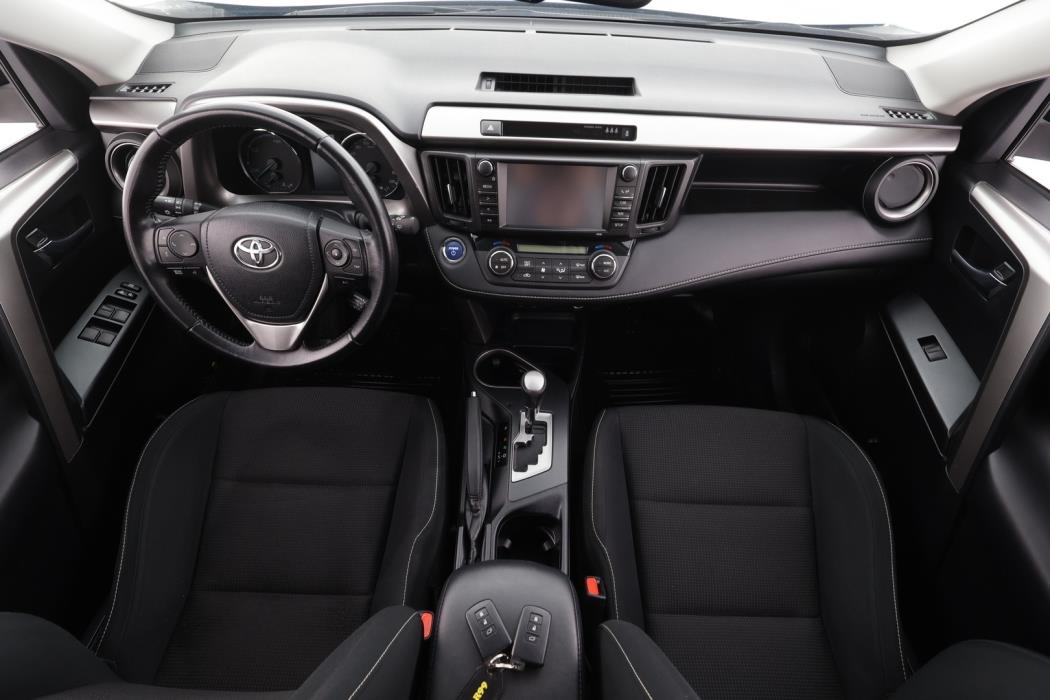 TOYOTA RAV4 2016