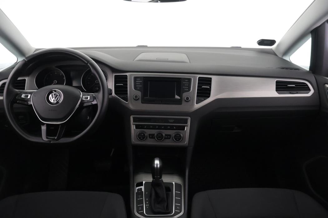 VOLKSWAGEN Golf Sportsvan 2017