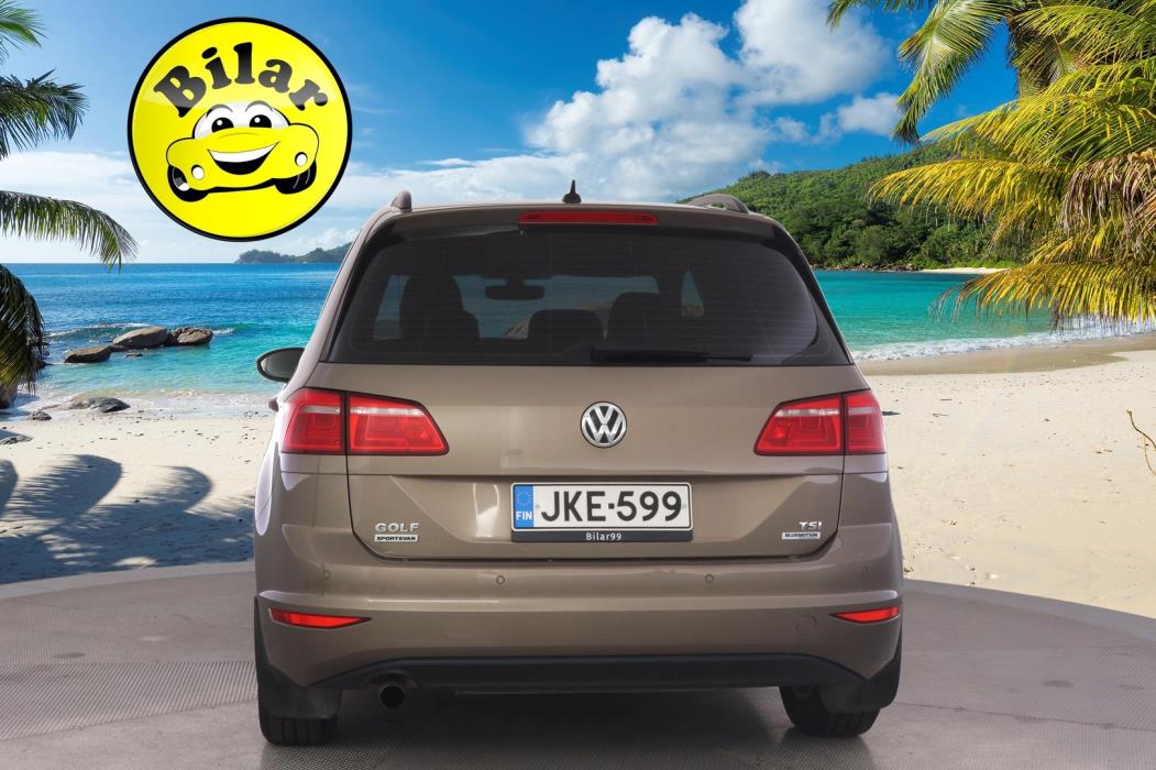 VOLKSWAGEN Golf Sportsvan 2017