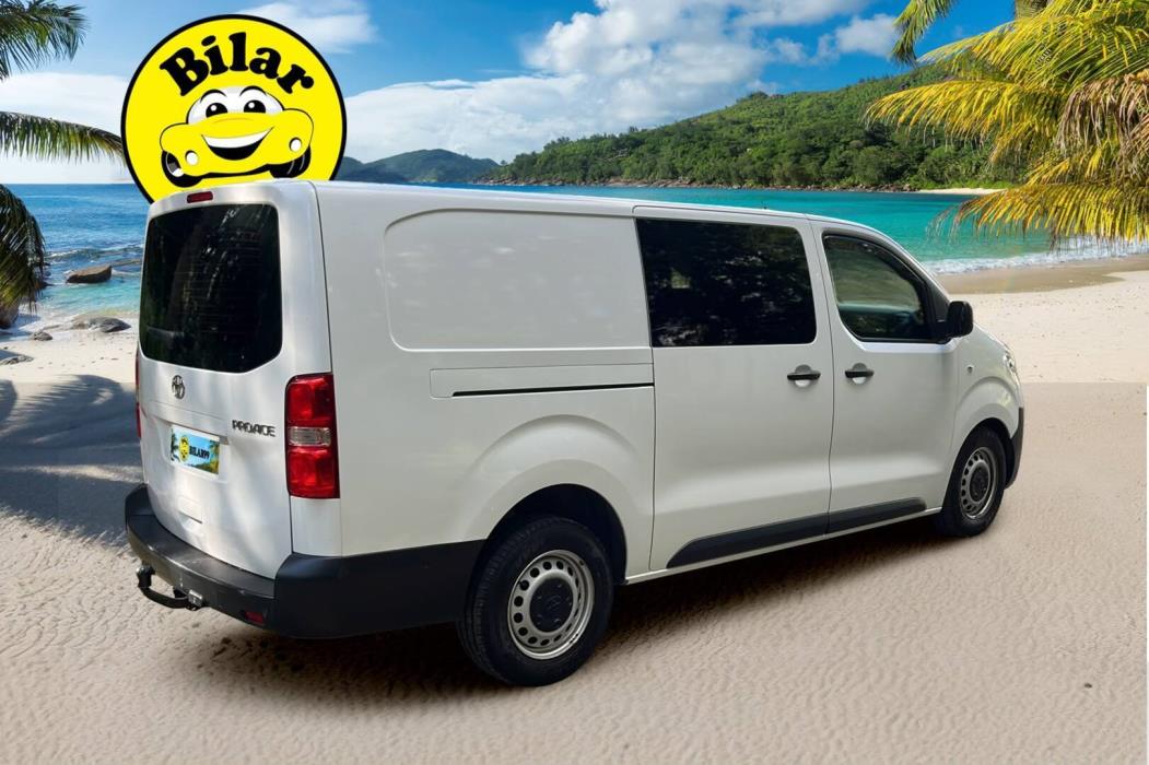 TOYOTA Proace 2021