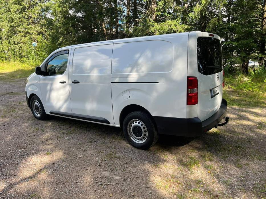 TOYOTA Proace 2021