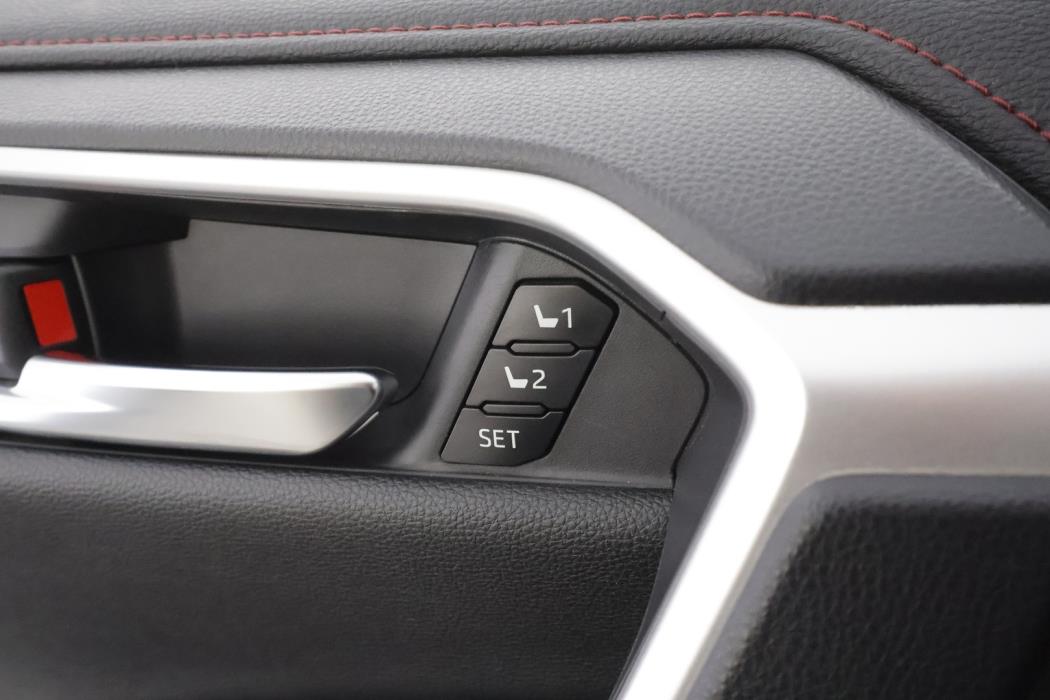 TOYOTA RAV4 Plug-in 2021