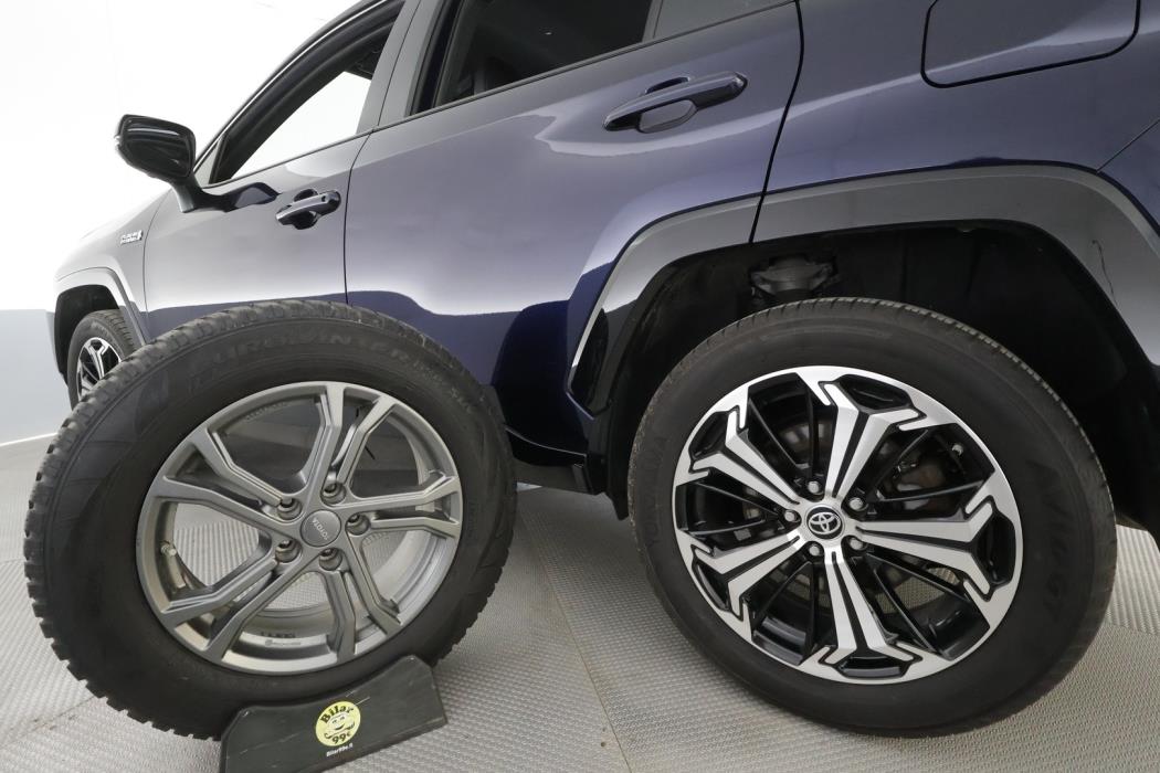 TOYOTA RAV4 Plug-in 2021