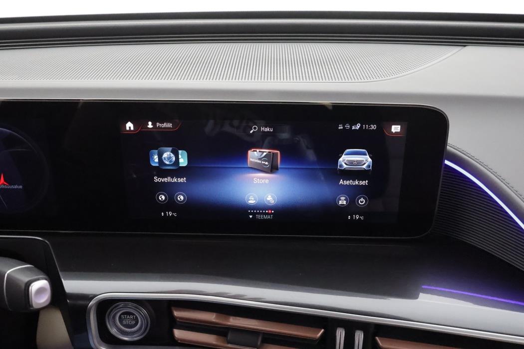 MERCEDES-BENZ EQC 2022