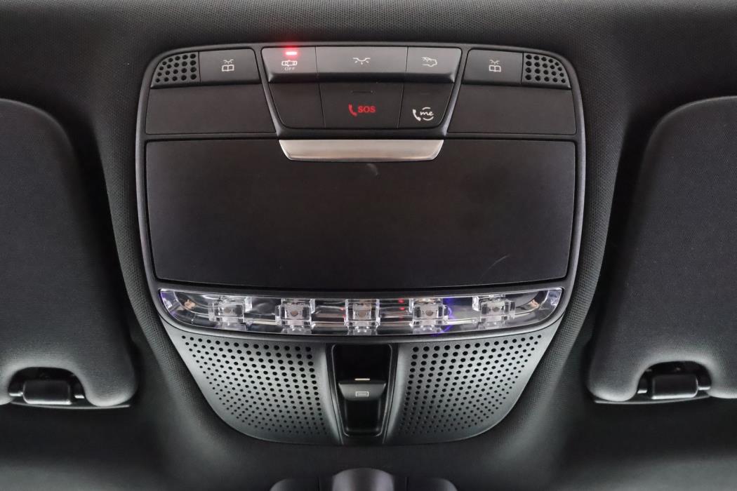 MERCEDES-BENZ EQC 2022