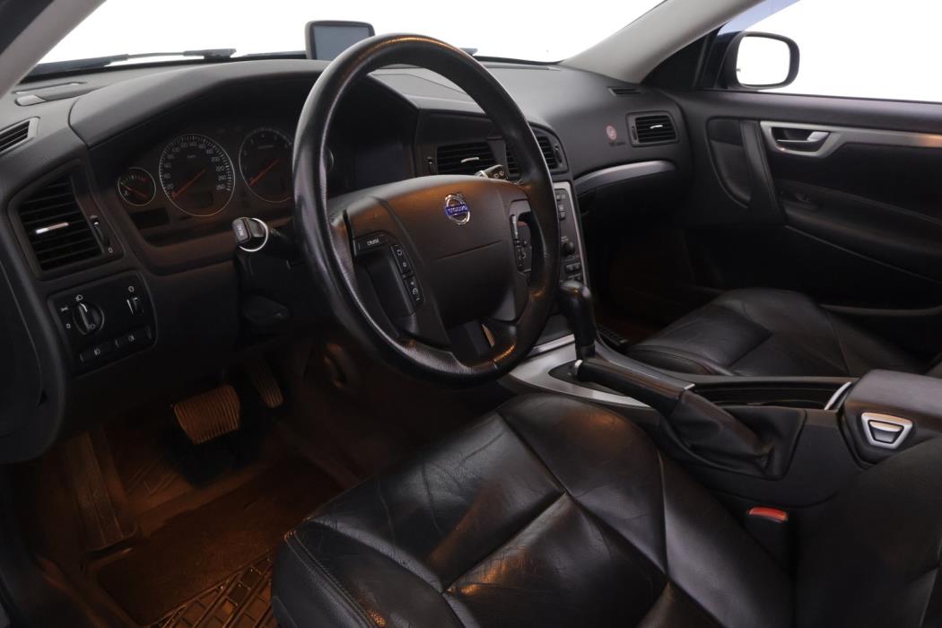 VOLVO V70 2007