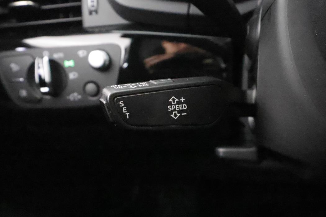 AUDI A4 2017