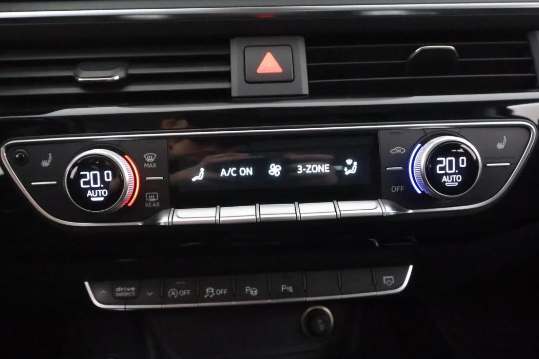 AUDI A4 2017
