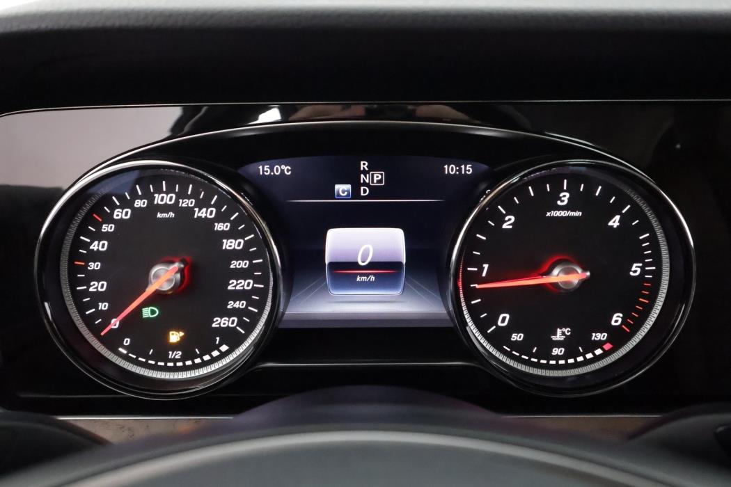 MERCEDES-BENZ E 2018
