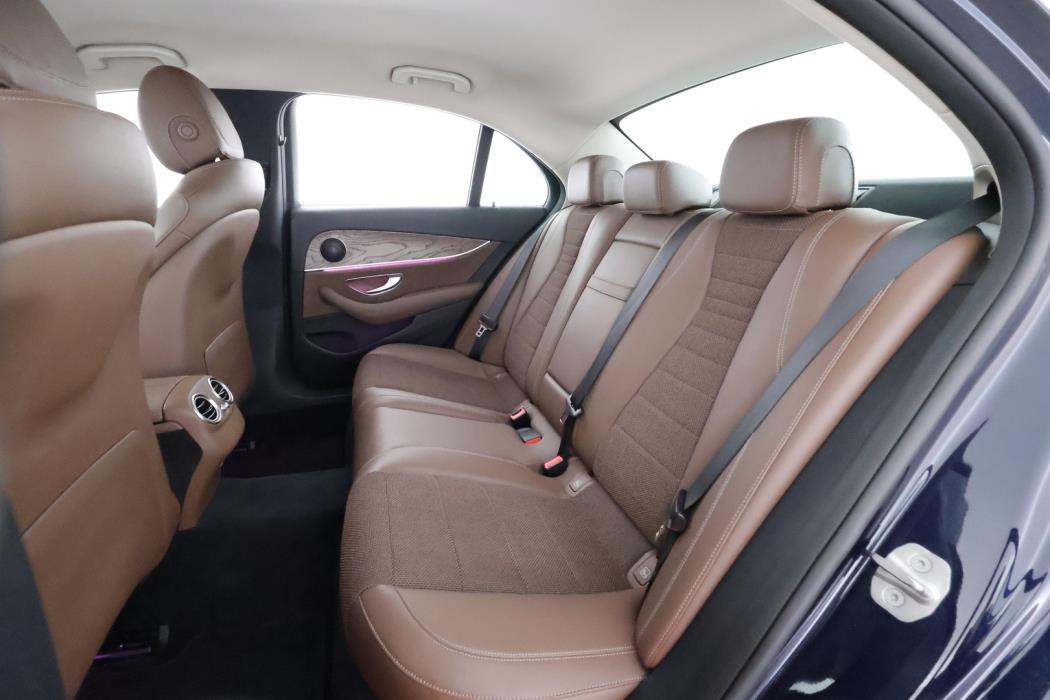 MERCEDES-BENZ E 2018