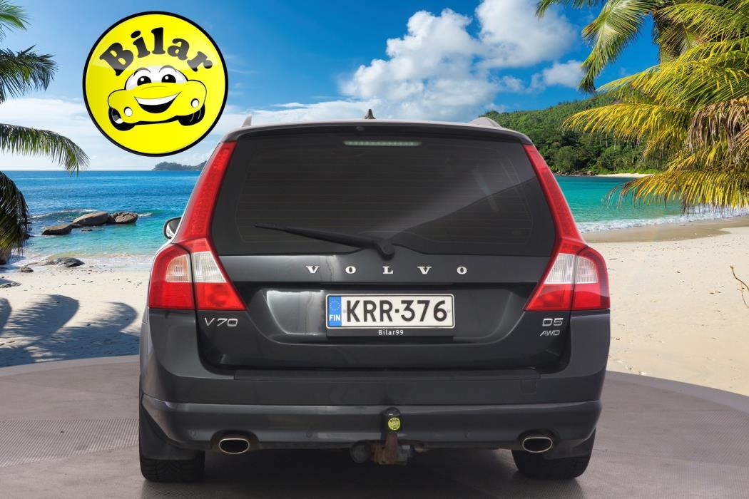 VOLVO V70 2012