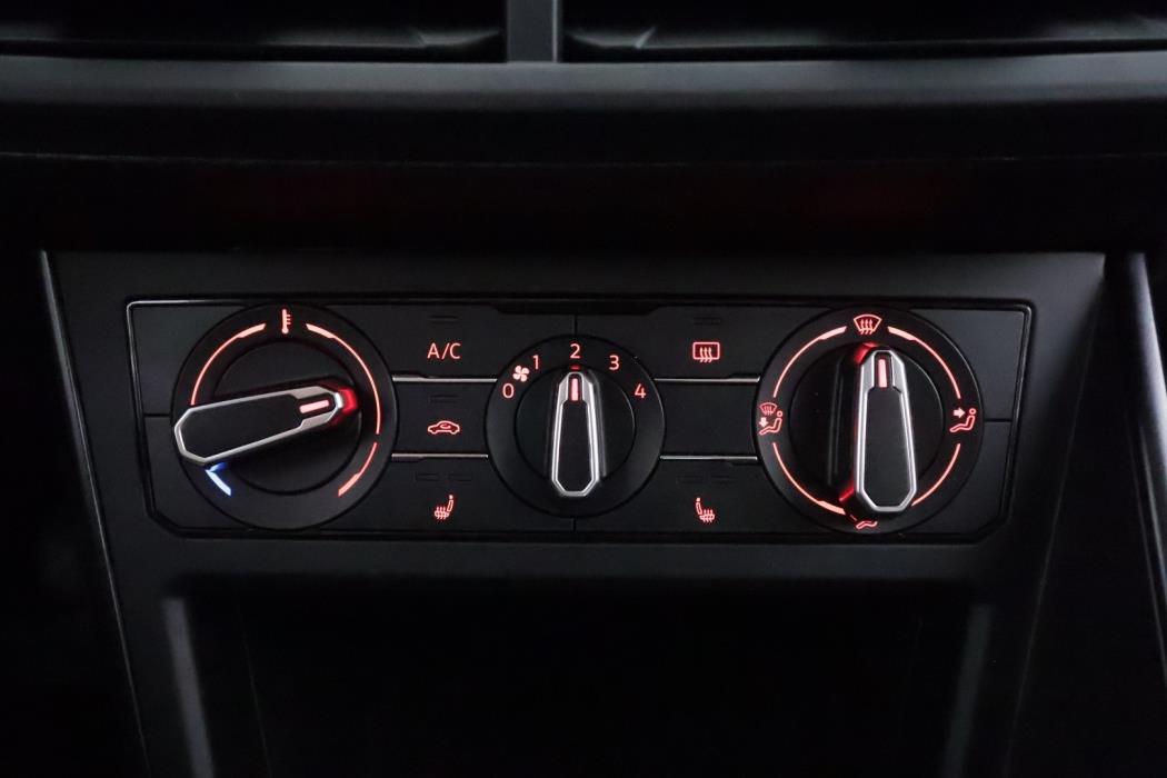 VOLKSWAGEN Polo 2018