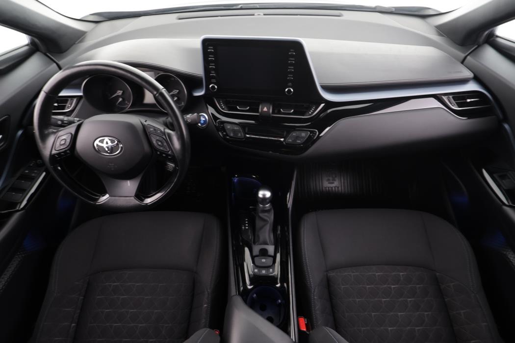 TOYOTA C-HR 2020