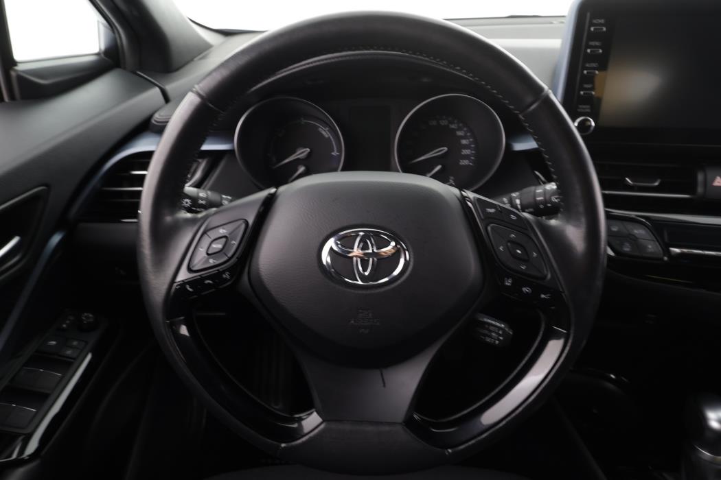 TOYOTA C-HR 2020