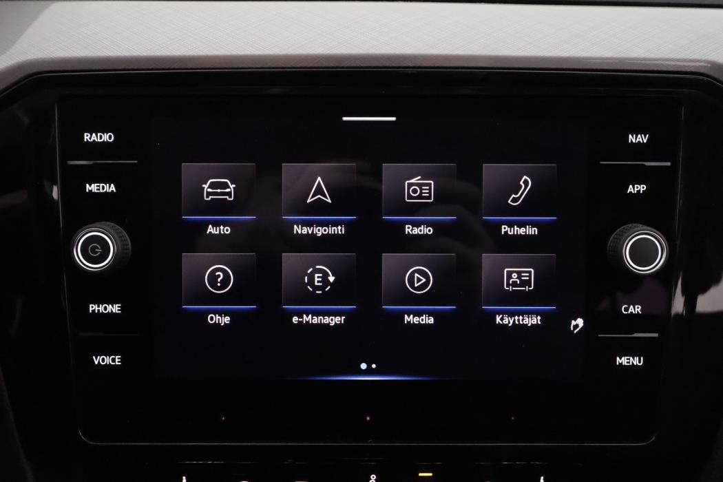 VOLKSWAGEN Passat 2021