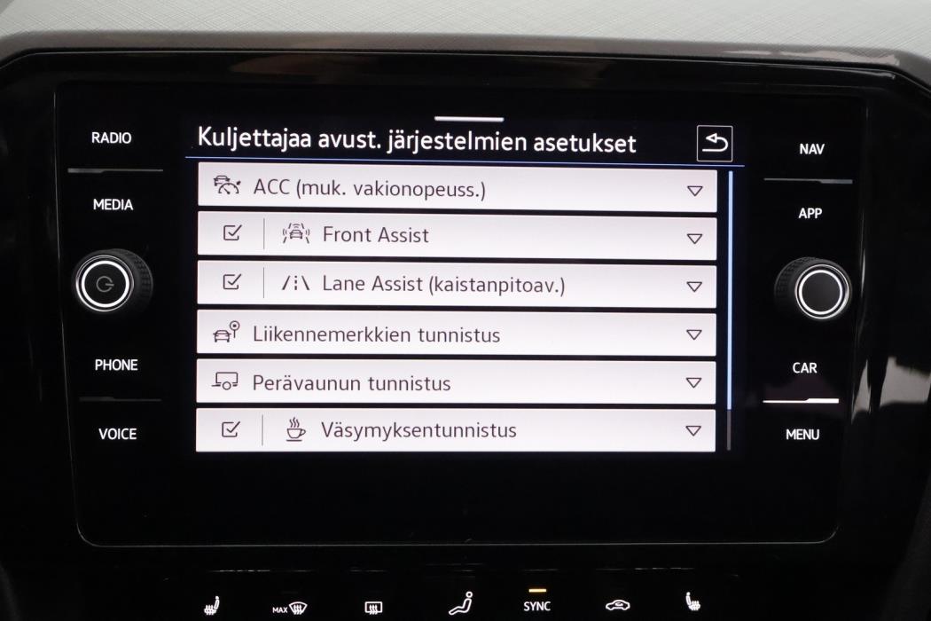 VOLKSWAGEN Passat 2021