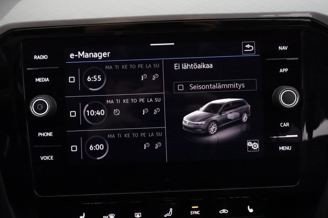 VOLKSWAGEN Passat 2021