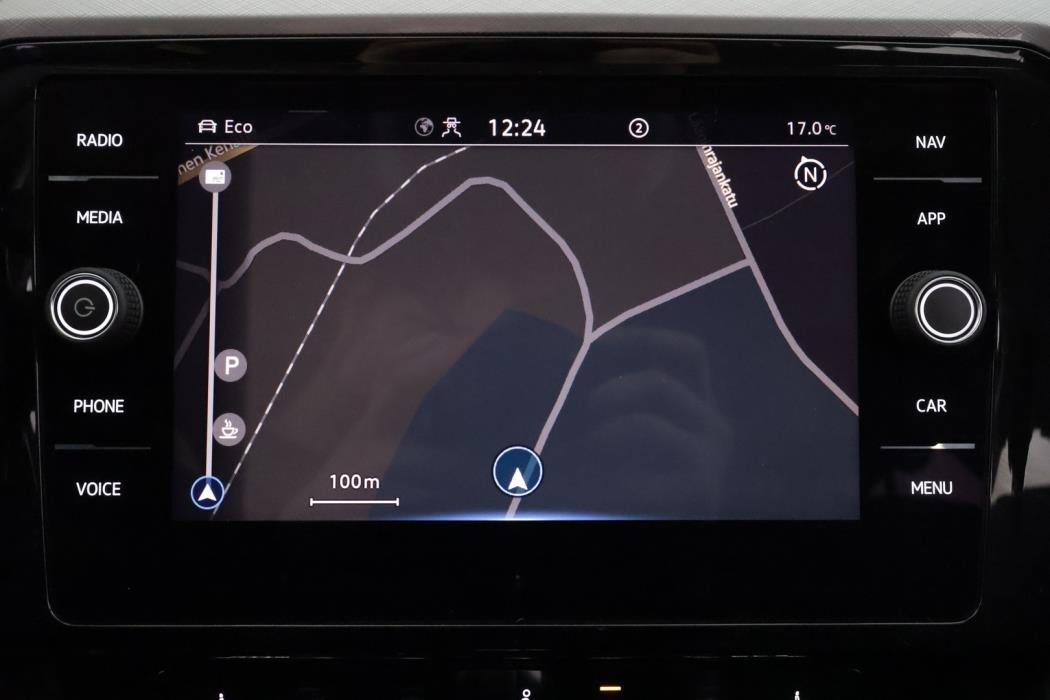 VOLKSWAGEN Passat 2021