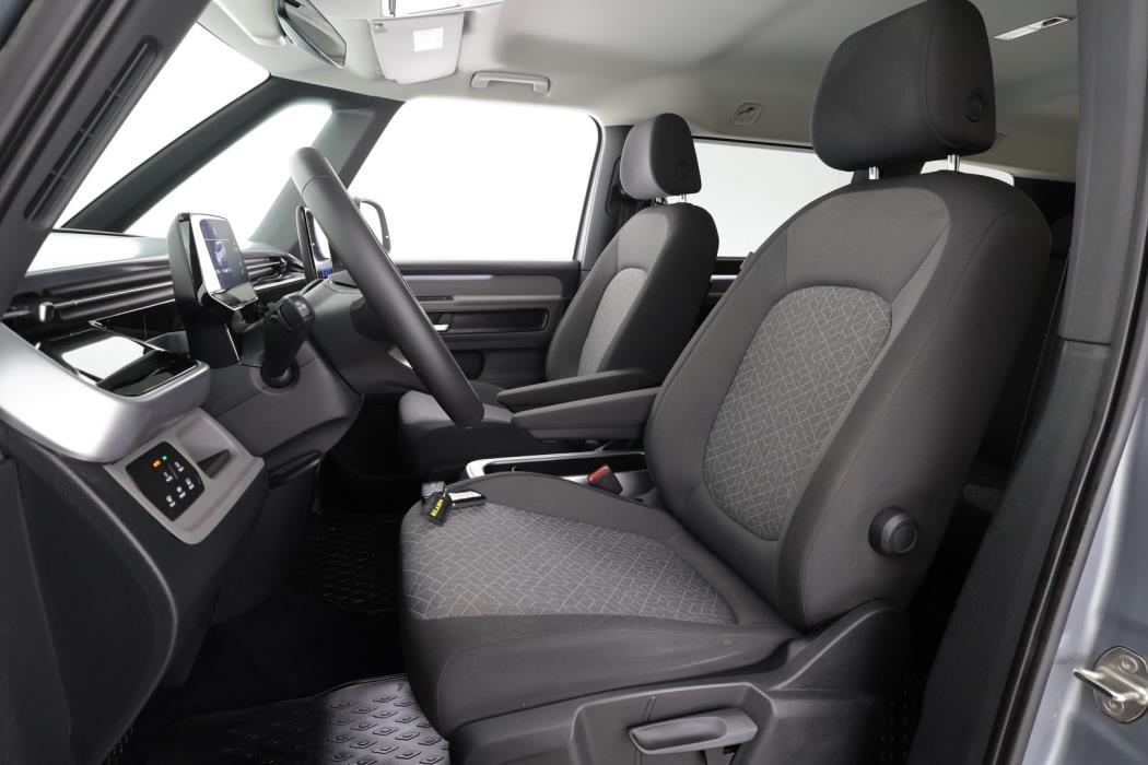 VOLKSWAGEN ID. Buzz 2023