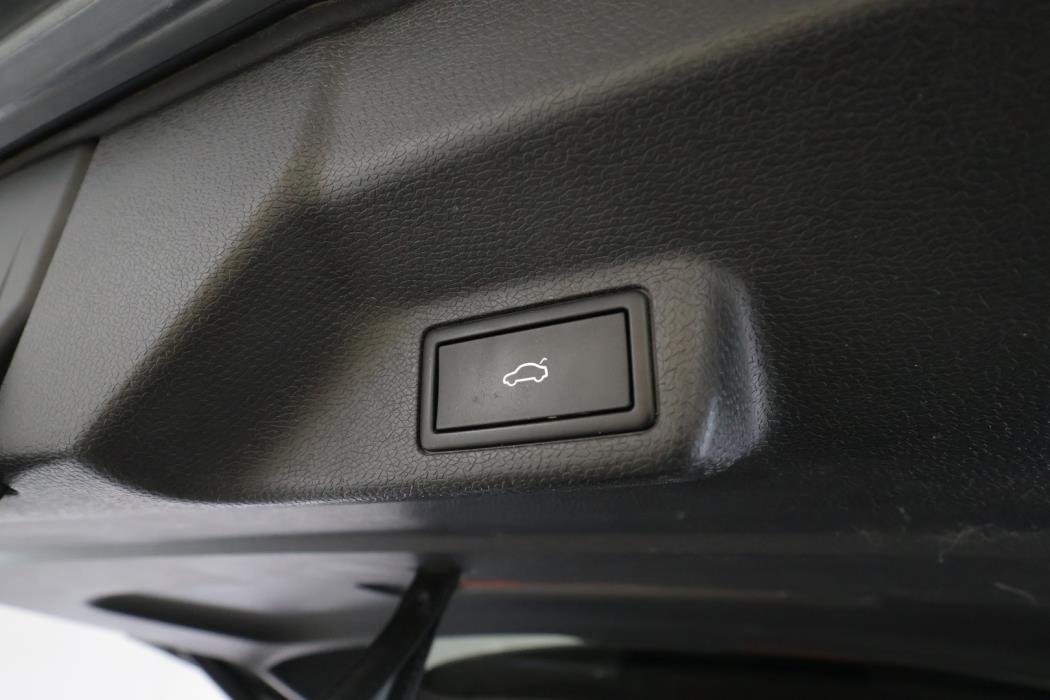 VOLKSWAGEN ID. Buzz 2023