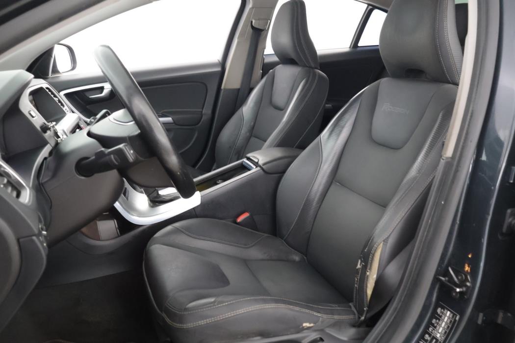 VOLVO S60 2013
