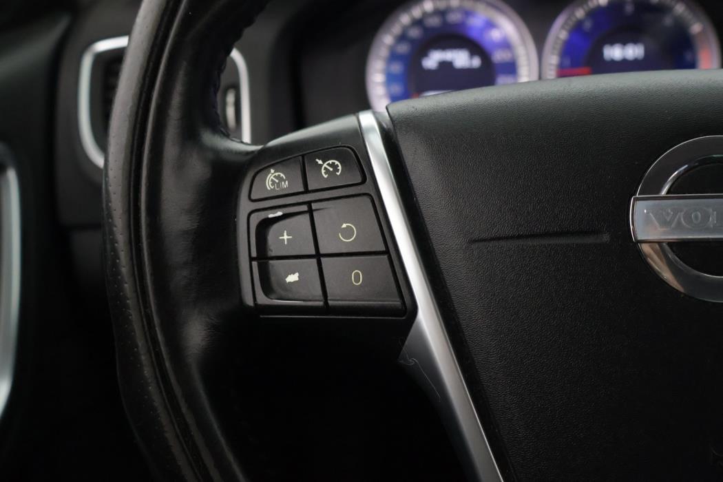 VOLVO S60 2013