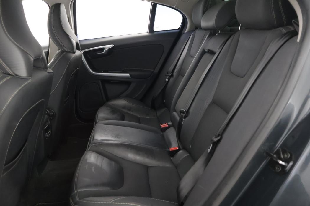 VOLVO S60 2013