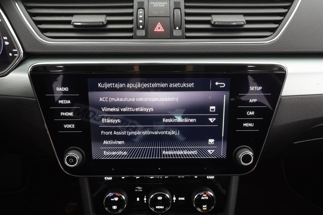 SKODA Superb 2019