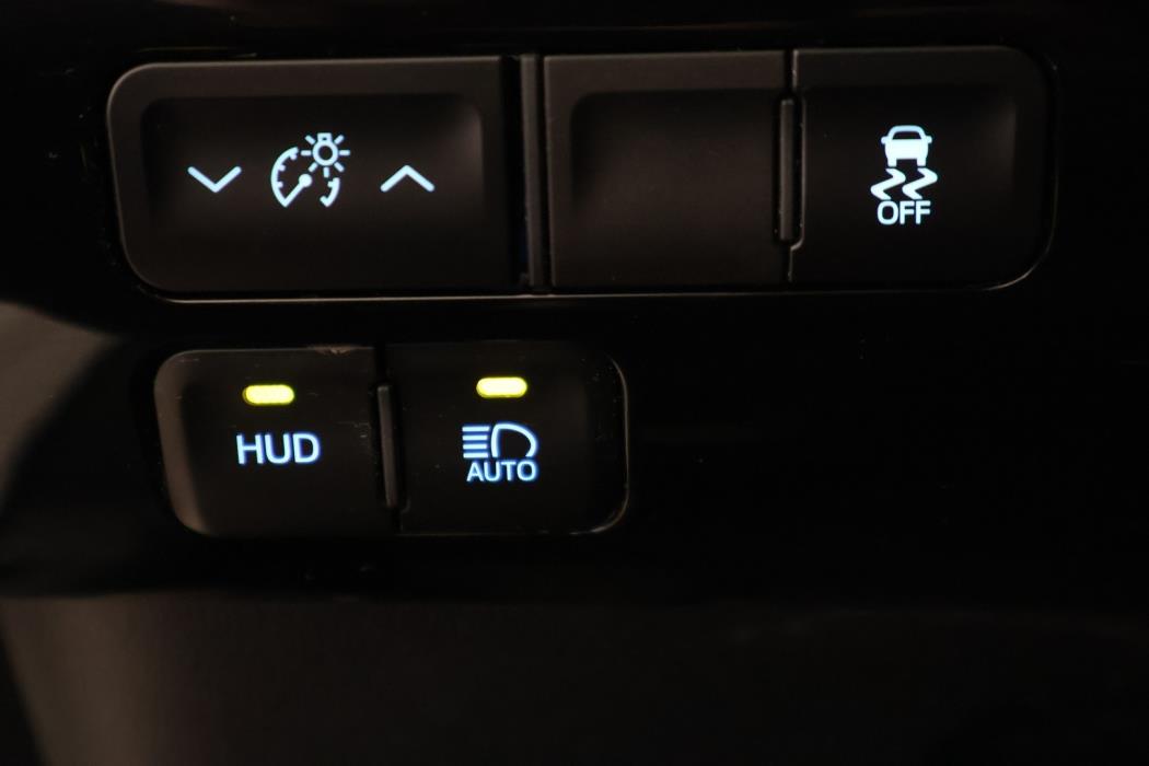 TOYOTA Prius 2018