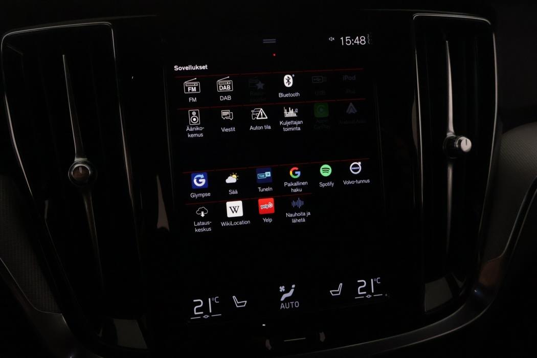 VOLVO V60 2021
