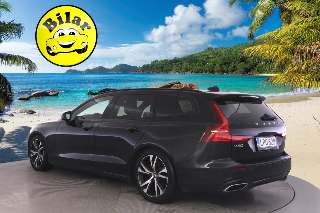 VOLVO V60 2021