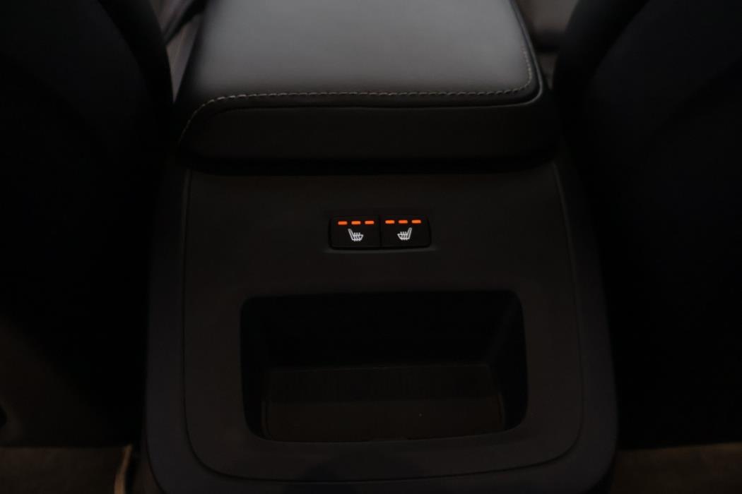 VOLVO V60 2021