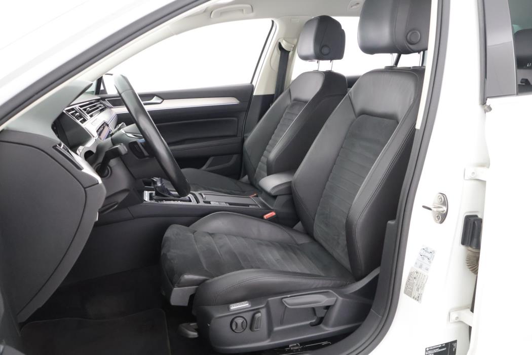 VOLKSWAGEN Passat 2018