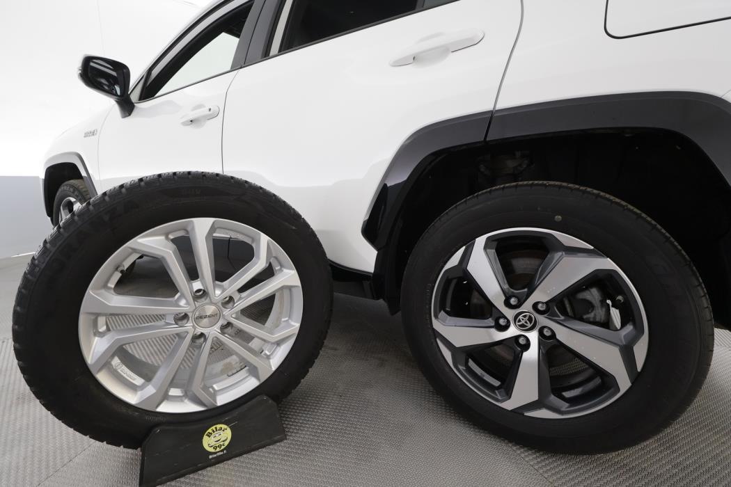 TOYOTA RAV4 Plug-in 2021