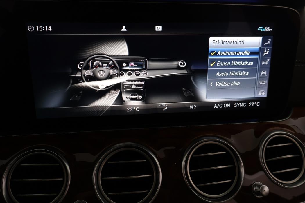 MERCEDES-BENZ E 2019