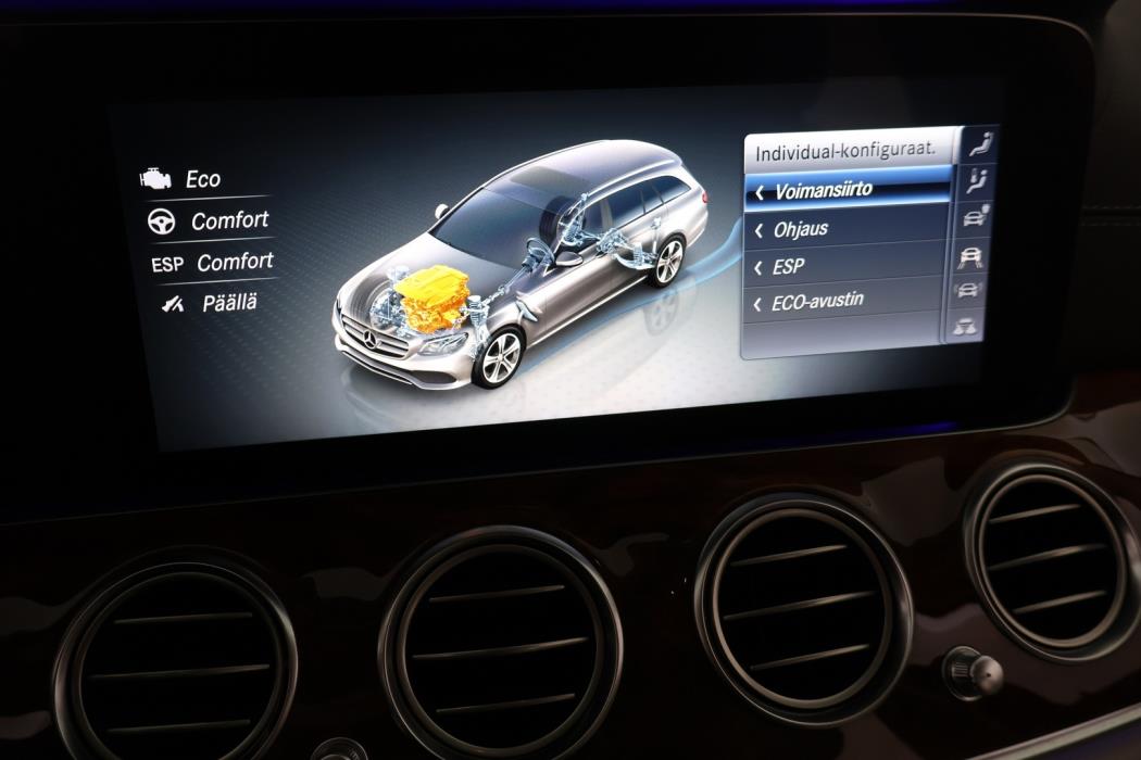 MERCEDES-BENZ E 2019