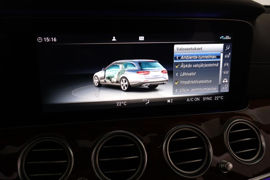 MERCEDES-BENZ E 2019