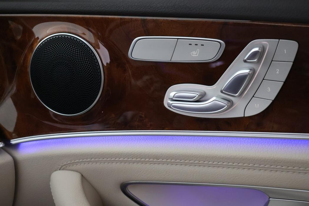 MERCEDES-BENZ E 2019