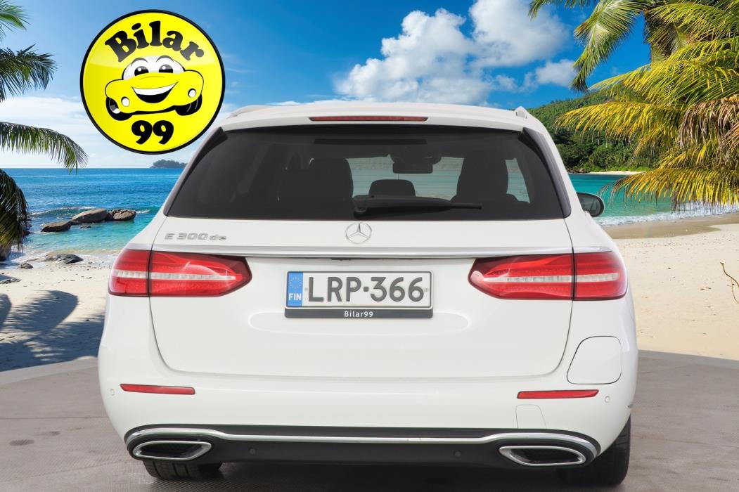 MERCEDES-BENZ E 2019