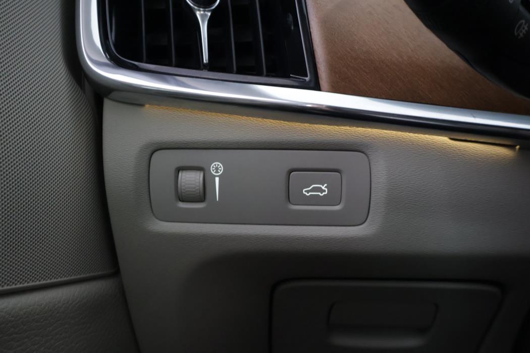 VOLVO S90 2018
