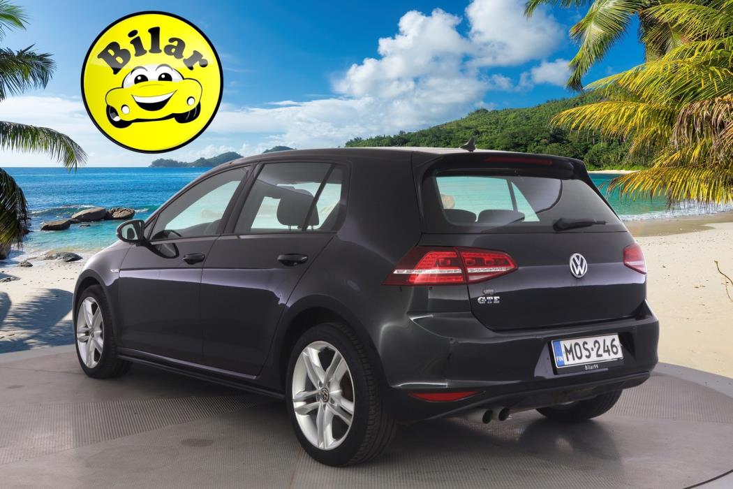 VOLKSWAGEN GOLF 2015