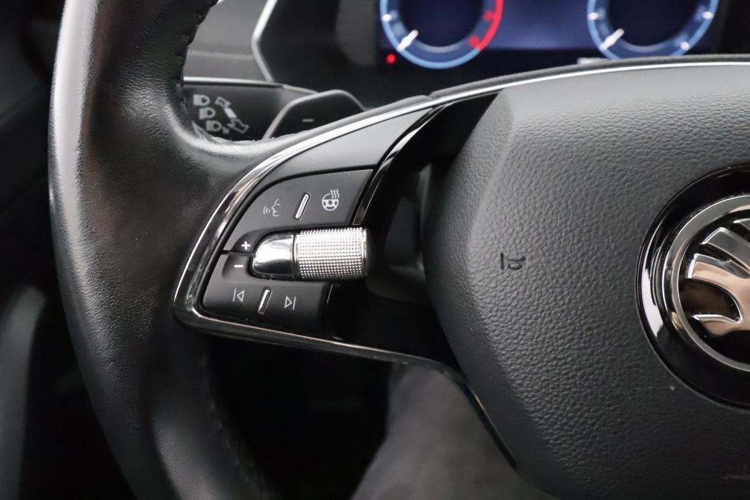 SKODA Octavia 2023