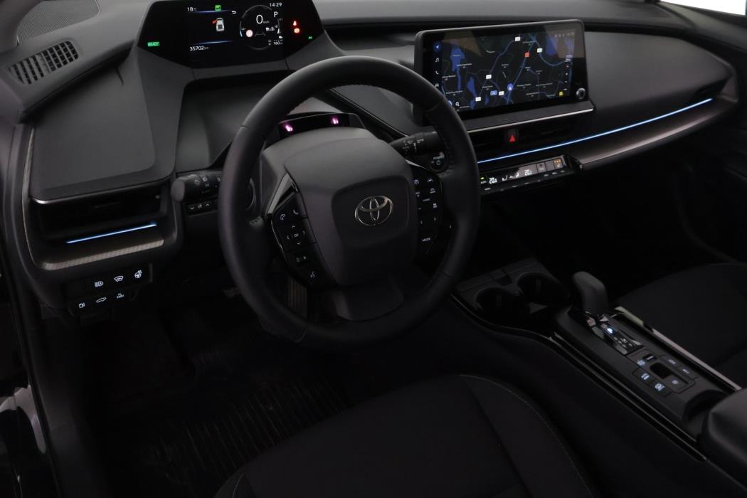 TOYOTA Prius Plug-in 2023