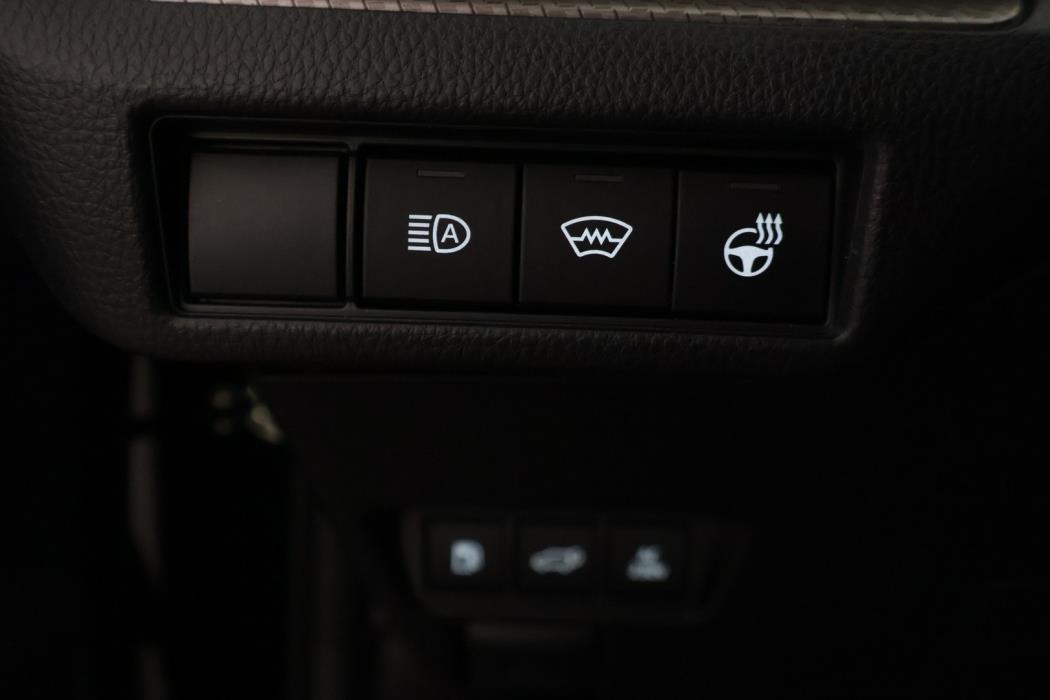 TOYOTA Prius Plug-in 2023