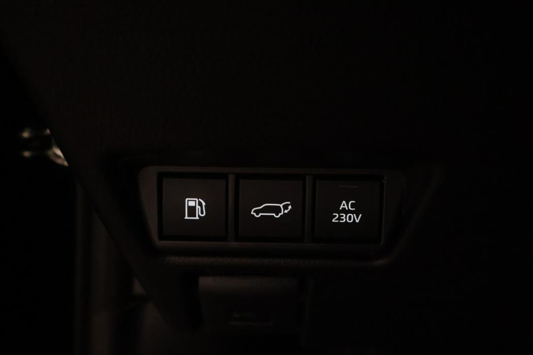 TOYOTA Prius Plug-in 2023