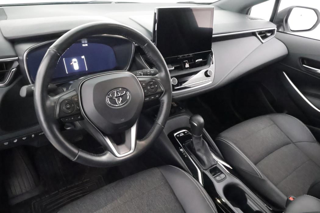 TOYOTA Corolla 2024