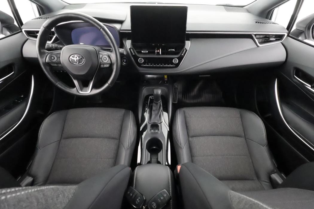 TOYOTA Corolla 2024